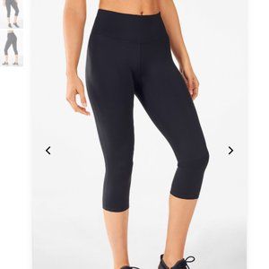 FABLETICS Black Capris